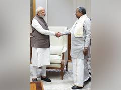 
      
      CM Siddaramaiah submits letter to PM over key demands and priorit
      
      