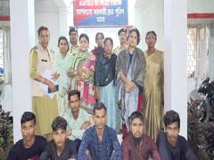 
      
      Tripura: 11 Bangladeshis apprehended at Agartala Railway Station 
      
      