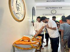 
      
      Uttar Pradesh: Peacock cremated with national honours at BHU
      
      