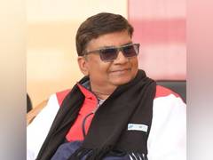 
      
      IAS officer Manoj Kumar Singh takes over as UP chief secretary
      
      