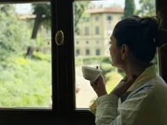 
      
      Saif Ali Khan turns photographer for wife Kareena Kapoor 
      
      