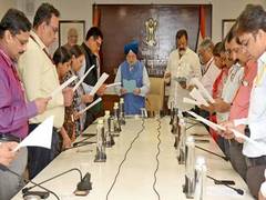 
      
      12 cr toilets built in last 9 yrs, liberating us...: Hardeep Puri
      
      