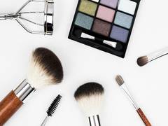 
      
      Pak budget 2024-25: Looking 'pretty and stylish' gets costlier
      
      