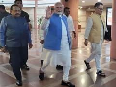 
      
      PM Modi arrives in Parliament for NDA parliamentary party meeting
      
      