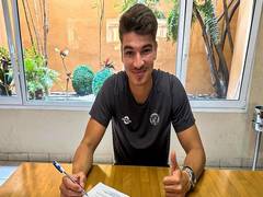 
      
      Jamshedpur FC extends Spanish forward Javier Siverio's contract 
      
      