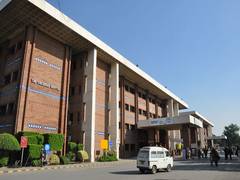 
      
      Pak hospital exchanges sick baby boy with dead girl
      
      