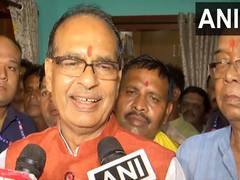 
      
      Shivraj Chouhan slams Hemant Soren for removing Champai Soren
      
      