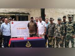 
      
      Punjab: BSF recovers suspected heroin from field in Gurdaspur
      
      