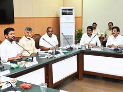 
      
      Andhra, Telangana form 2 Committees to resolve bifurcation issues
      
      