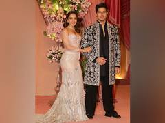 
      
      Sidharth Malhotra shares pic with wife Kiara Advani 
      
      