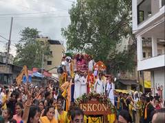 
      
      Indore witnesses thousands of people in Rath Yatra 
      
      