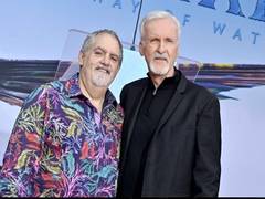
      
      James Cameron remembers late ‘Titanic’ producer Jon Landau
      
      
