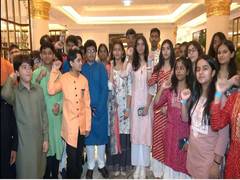 
      
      Russia: Indian Diaspora in Moscow excited to welcome PM Modi
      
      