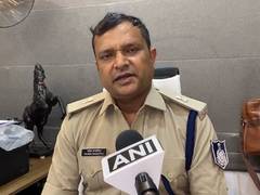 
      
      MP: Man on two-wheeler hit by private bus in Indore, dies
      
      