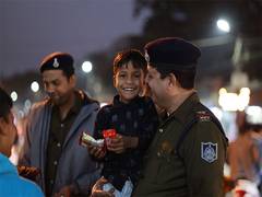 
      
      Madhya Pradesh Police: Setting New Standards in Social Media
      
      