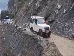 
      
      Uttarakhand: Badrinath Highway opened for traffic near Bhanerpani
      
      