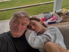 
      
      Hilaria Baldwin believes Alec will be found not guilty
      
      