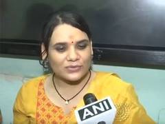 
      
      Madhu Kashyap-first transgender Sub Inspector in Bihar
      
      