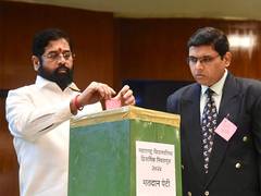 
      
      Maharashtra CM cast vote for Legislative Council elections
      
      