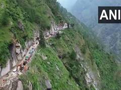 
      
       Traffic partially resumed on Badrinath National Highway near Jos
      
      