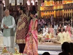 
      
      Anupam Kher shares videos of PM Modi, Shankaracharyas
      
      