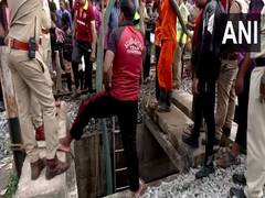 
      
      Sanitation worker's body pulled from Kerala Canal after 2 days
      
      