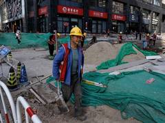 
      
      China’s widening salary gap becomes major cause of migration
      
      