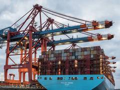 
      
      More flexible policies is needed to achieve USD 200-300 bn e-comm
      
      