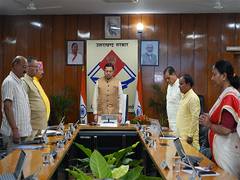 
      
      Uttarakhand CM Dhami observes two minutes of silence for late MLA
      
      