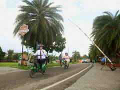 
      
      US Ambassador enjoys e-scooter ride in Kolkata
      
      