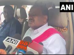 
      
      HD Kumaraswamy points out problems in Hassan-Mangaluru highway
      
      