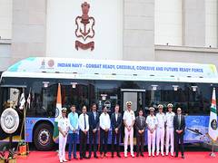
      
      Indian Oil, Indian Navy sign MoU to promote hydrogen e-mobility
      
      