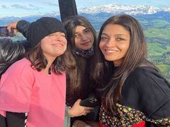 
      
      Divya khossla remembers Tishaa Kumar
      
      