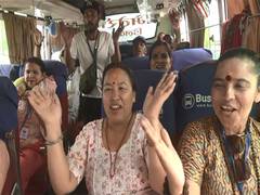 
      
      J-K: Fresh batch of pilgrims leaves for Amarnath Yatra 
      
      