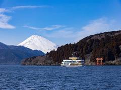
      
      Japan SUNRISE TOURS New Veg Thali Meals by JTB Corp. on Mt. Fuji
      
      