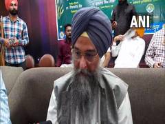 
      
      Kultar Singh Sandhwan condemns decision to award policemen 
      
      