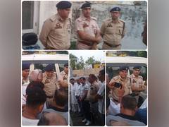 
      
      SSP Jammu convened series of meetings with locals in RS Pura 
      
      
