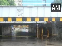 
      
      Mumbai Rains: Andheri subway shut for vehicular movement
      
      