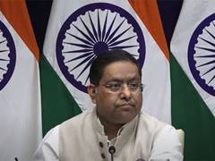 
      
      Over 6700 Indian students have returne from Bangladesh: MEA
      
      
