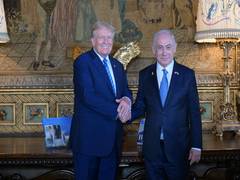 
      
      US: Trump meets Netanyahu at Mar-a-Lago
      
      