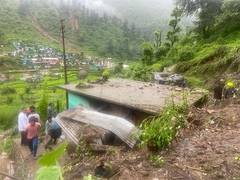 
      
      1 dead in house collapse in Uttarakhand landslide
      
      