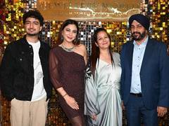 
      
      Jewellery World Dazzles with Opulence at Jewellery Exhibition
      
      
