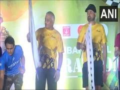 
      
      Former Army Chief Singh flags off Mumbai Kargil Soldierathon
      
      