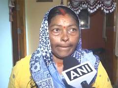 
      
      Deepika's mother Geeta Devi prays to God for daughter's success
      
      