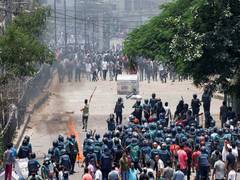 
      
      Bangladesh: Mobile internet restored 11 days after blackout
      
      