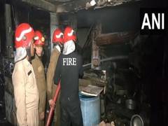
      
      6 injured after fire breaks out at restaurants in Delhi's INA m
      
      