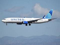 
      
      “Crew is vomiting”: US flight diverted for ‘deep clean’ over ‘bio
      
      