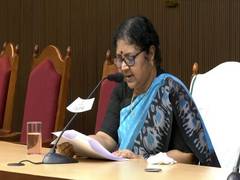 
      
      Controversy erupts at Kerala's Nirmala college after students dem
      
      