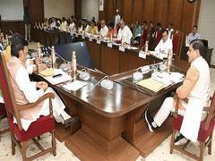 
      
      MP Cabinet approves benefits of insurance schemes to Anganwadi
      
      