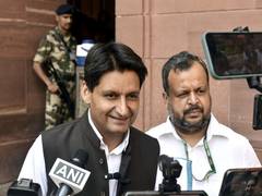 
      
      Shivraj Singh Chauhan made fun of every farmer: Congress MP
      
      